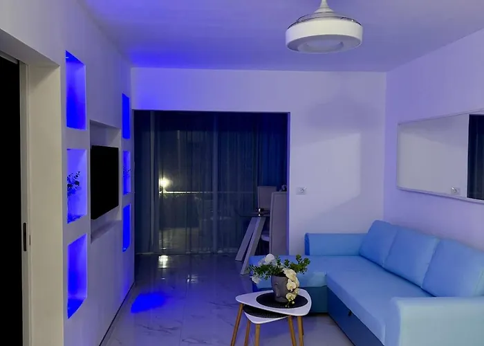 Daire Serene Flat In Location Overlooking Siam Park